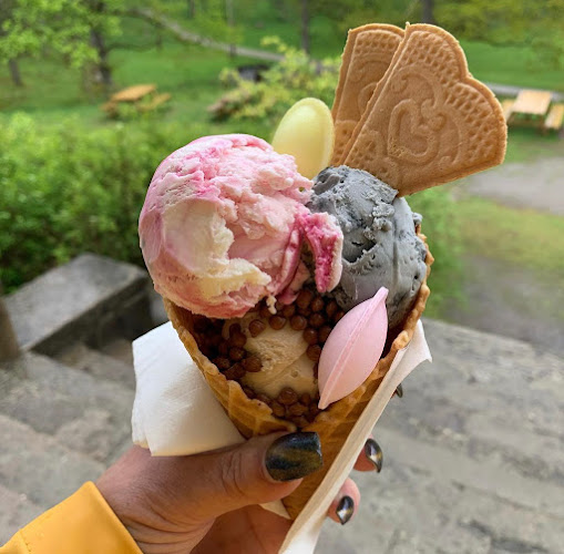 Opinii despre GlassTemplet în Örebro - Gastronomi och hotellverksamhet