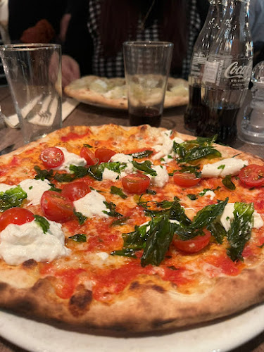 Reviews of Mamma Mia in Skövde - Gastronomi och hotellverksamhet