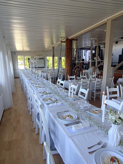 Restaurang Karön, Schweizeriet på Karön