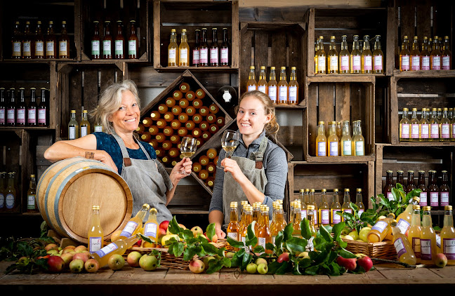 Comentarii opinii despre Köpings Musteri AB