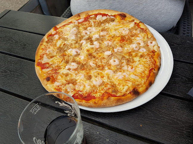 Kvarterskrogen La Pizza på Klockartorpet i Västerås - Västerås