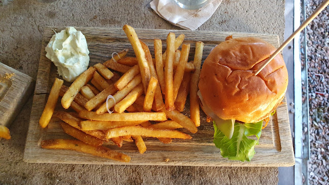 Messy & Tasty Open Times