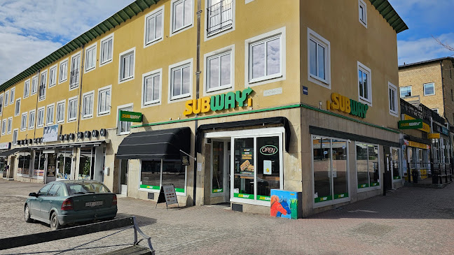 Subway - Gastronomi och hotellverksamhet