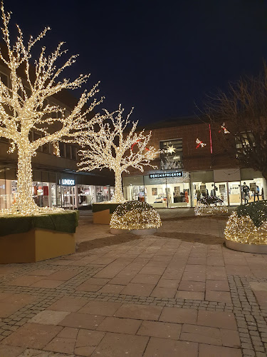 Siam Thaifood - Gastronomi och hotellverksamhet