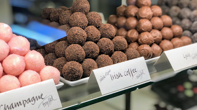 Opinii despre Betsy Sandberg Choklad, Lidingö în Lidingö - Gastronomi och hotellverksamhet