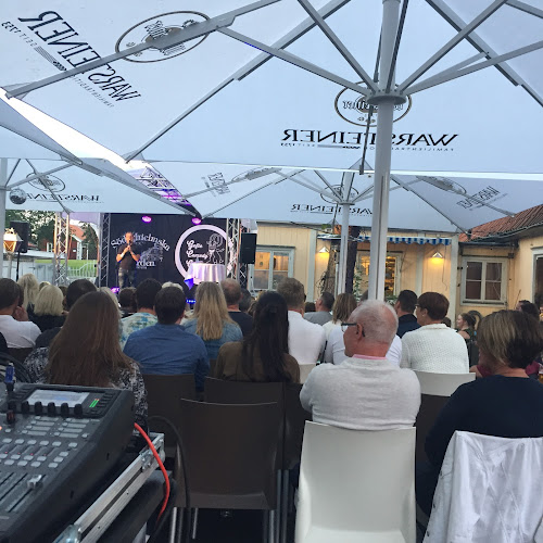 Söderhielmska Gården Phone number