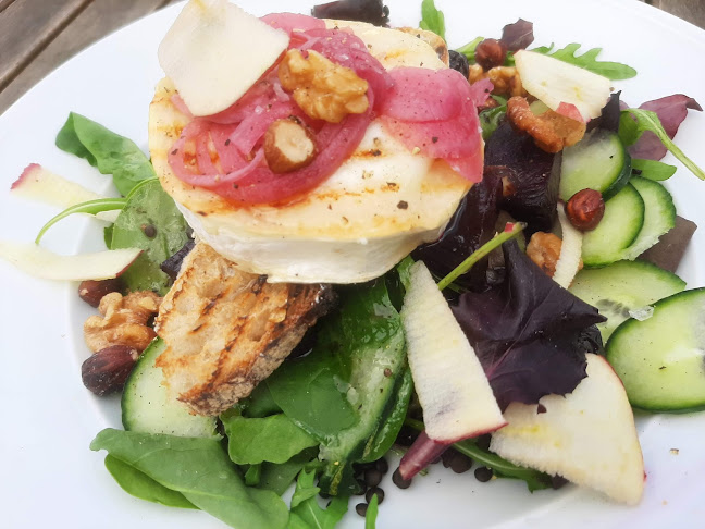 Opinii despre Elfviks Gårdsbistro în Lidingö - Gastronomi och hotellverksamhet