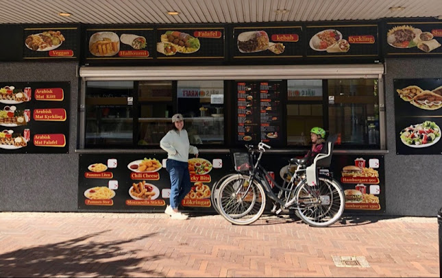 Skurups Falafel och Grill Open Times