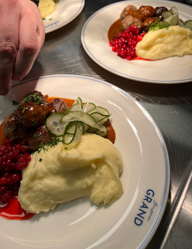 Opinii despre Brasserie Grand în Linköping - Gastronomi och hotellverksamhet