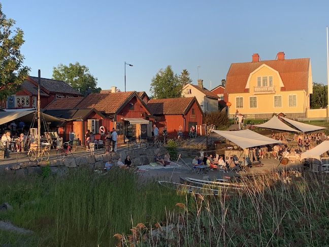 Strandnära Phone number