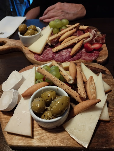 Comentarii opinii despre INDIGO