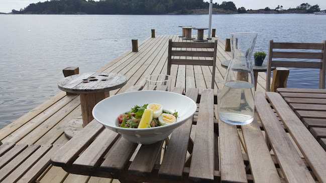 Opinii despre Restaurang Sjöboden Torö Ankarudden în Nynäshamn - Gastronomi och hotellverksamhet