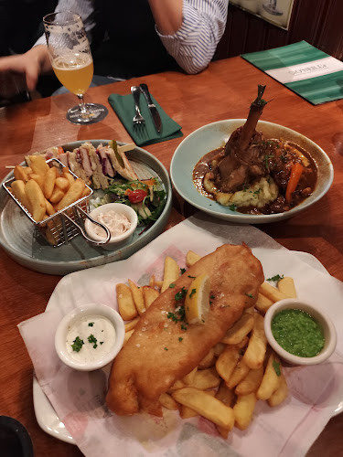 O'Neills Irish Pub - Gastronomi och hotellverksamhet