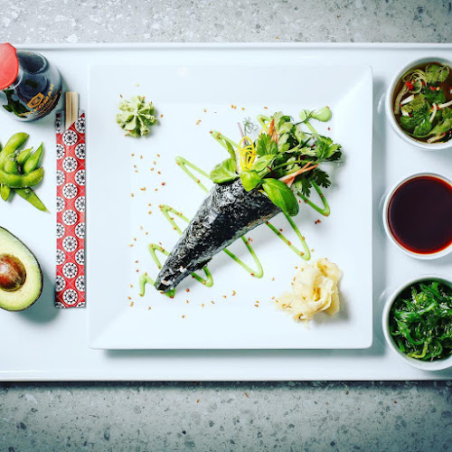 Sushi Kawa - Gastronomi och hotellverksamhet
