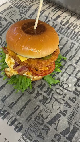 Opinii despre BBQ Kitchen în Eskilstuna - Gastronomi och hotellverksamhet