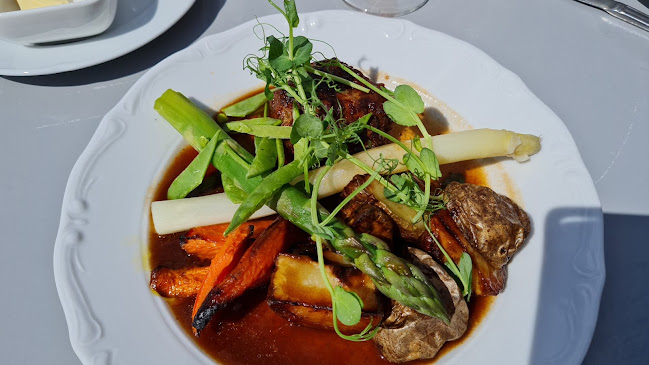 Comentarii opinii despre Bosjökloster Trädgårdscaféet - en del av Bosjökloster Slott