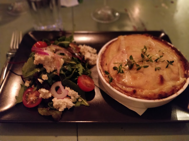 Comments and reviews of Blackbird