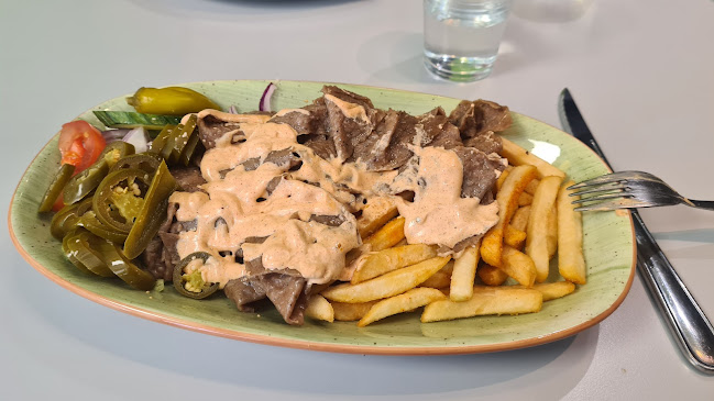 Kungskebab - Gastronomi och hotellverksamhet