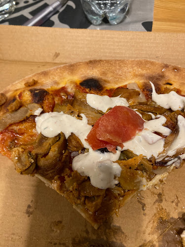 Opinii despre Shwan grill & bar în Timmernabben - Gastronomi och hotellverksamhet