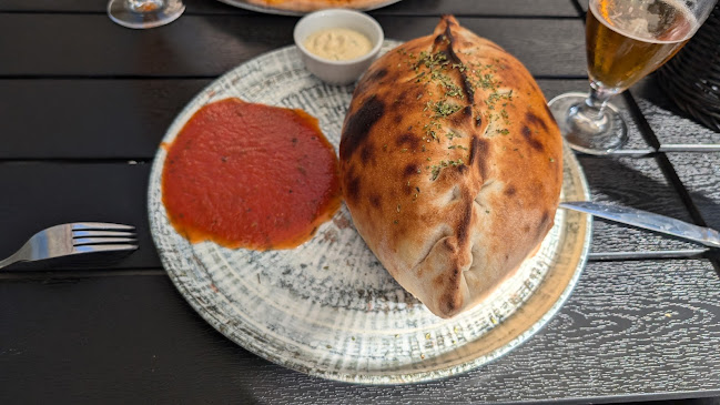 Comentarii opinii despre Lilla Farsta Restaurang & Pizzeria