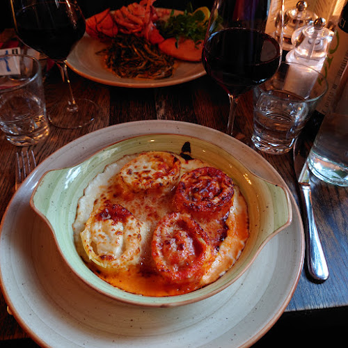 Opinii despre da peppe due în Stockholm - Gastronomi och hotellverksamhet