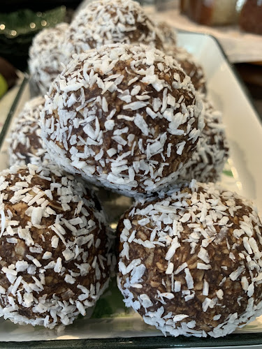 Suzi Cafe Open Times