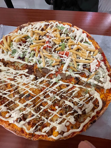 Milano Pizzeria - Gastronomi och hotellverksamhet