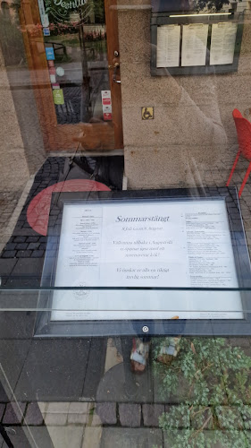 Comentarii opinii despre Mat & Destillat