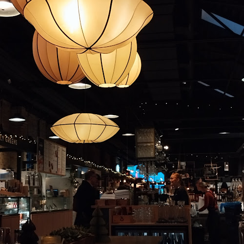 Comments and reviews of Malmö Saluhall