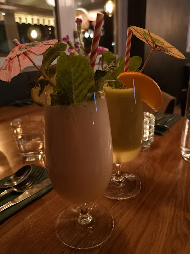 Comentarii opinii despre The Salt - Indiskt och bengaliskt kök & juicebar