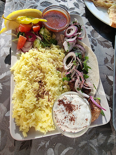 Tbilisis Hörna - Gastronomi och hotellverksamhet