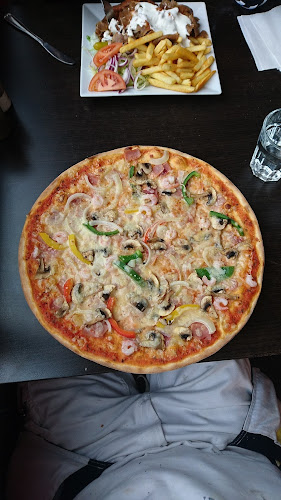 Pizzeria Bellissimo - Gastronomi och hotellverksamhet