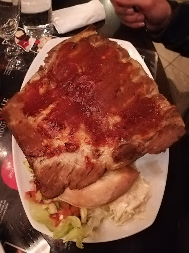 Barbeque Steakhouse & Bar - Gastronomi och hotellverksamhet