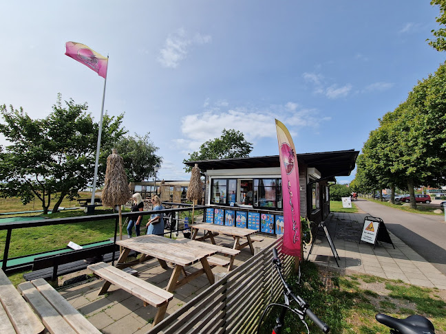Bistråå Strandkrog & Minigolf - Gastronomi och hotellverksamhet