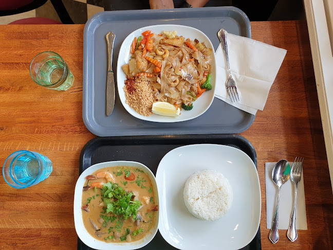 Axel Thai - Gastronomi och hotellverksamhet