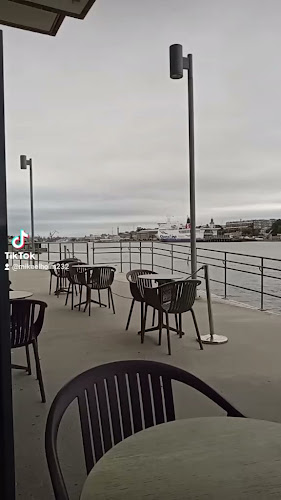 Opinii despre Cappuccino Eriksberg în Göteborg - Gastronomi och hotellverksamhet