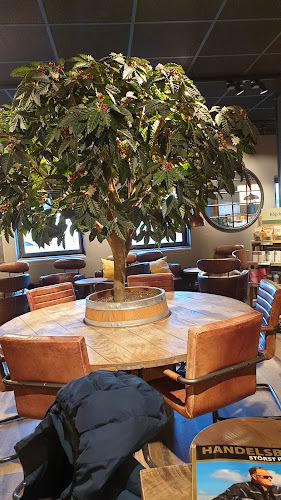 Comments and reviews of Espresso House Gävle Station
