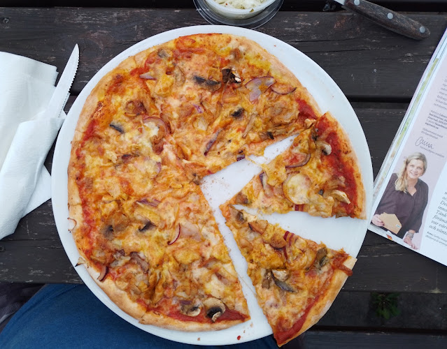 Sandvångens Pizzeria Landskrona - Gastronomi och hotellverksamhet