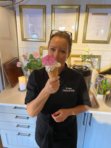 31:ans glass och kök Phone number