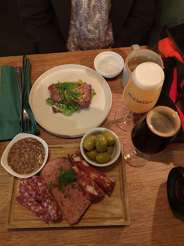 Opinii despre Mikkeller Stockholm (Östermalm) în Stockholm - Gastronomi och hotellverksamhet