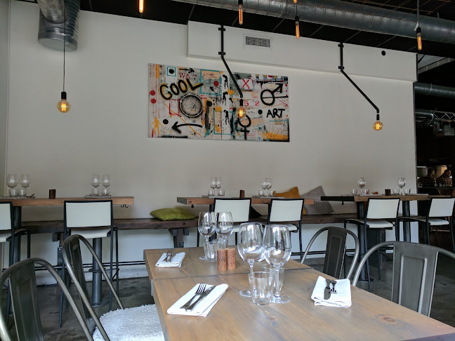 Republiken Phone number