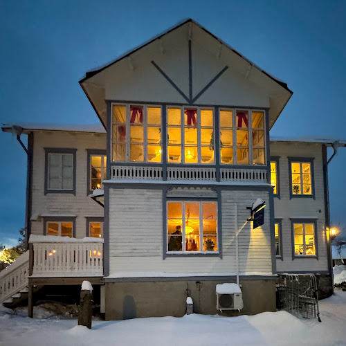 Forslundska Villan - Gastronomi och hotellverksamhet