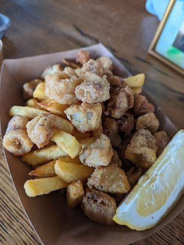 Salty Dog Bar Phone number