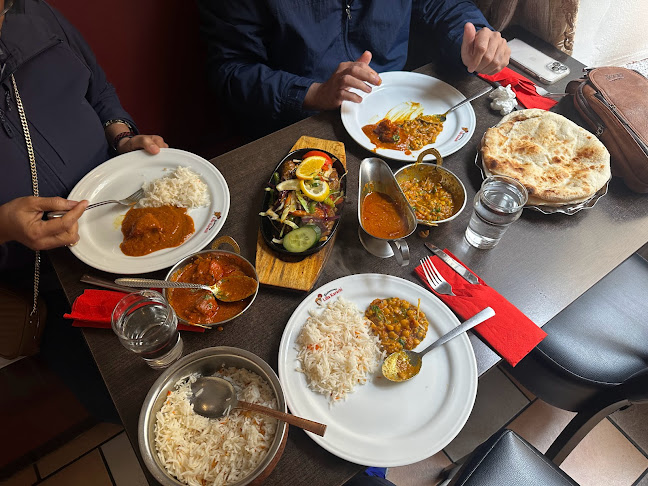 Lilla Karachi Phone number