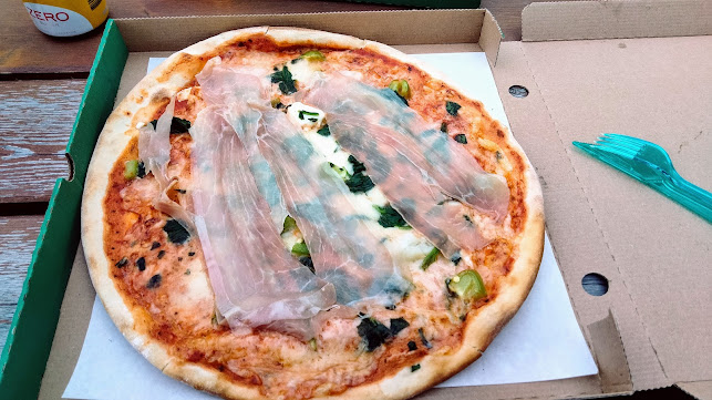 Pizzeria Oden - Gastronomi och hotellverksamhet