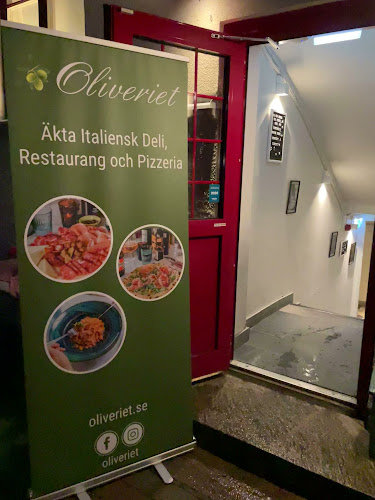 Reviews of Oliveriet - Äkta Italiensk Pizzeria, Restaurang Och Deli i Karlstad in Karlstad - Gastronomi och hotellverksamhet