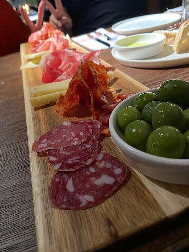 Enoteca Sassi Open Times