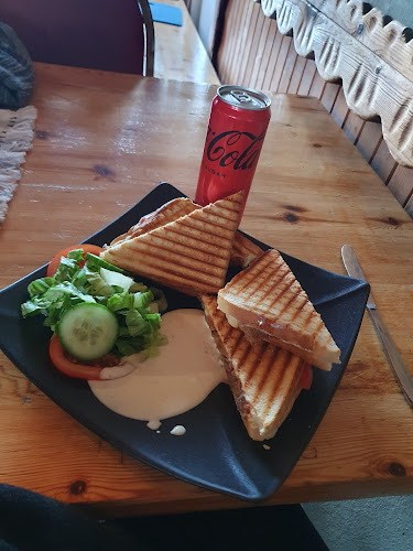 Skjulsta Café - Gastronomi och hotellverksamhet