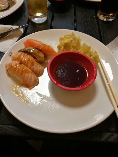 Robot Restaurang (thai och sushi restaurang) Open Times