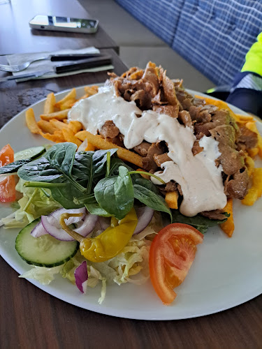 Comentarii opinii despre Shwan grill & bar